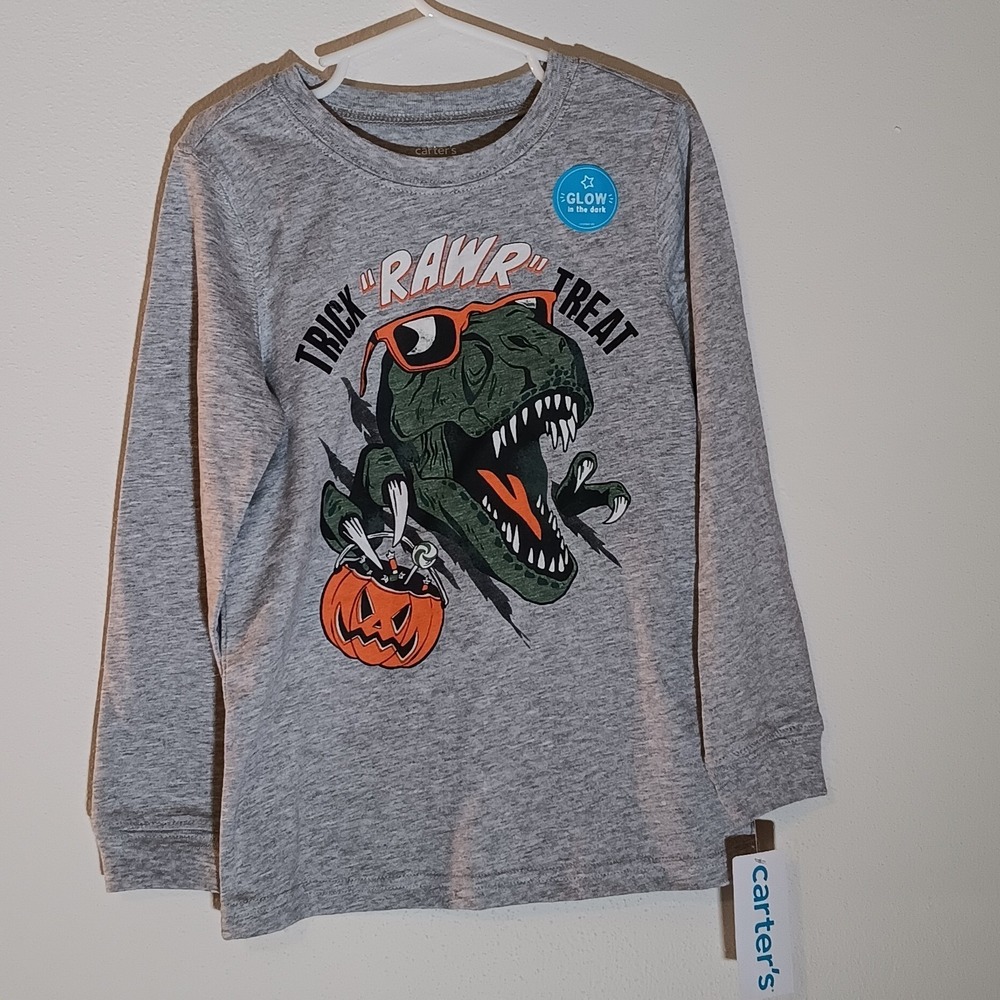 Carters Boys Dinosaur Halloween Shirt Size 5 5A Glow In The Dark Trick Rarw Trea
